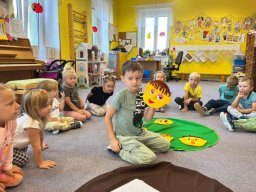 ZVONEČEK - ZÁŘÍ 1